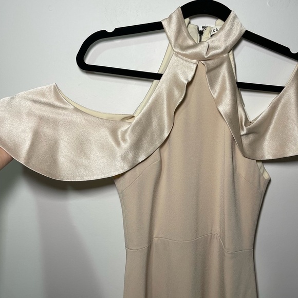 Alice + Olivia Women’s Ebony champagne could shoulder mini dress in size US 2 - Picture 4 of 9